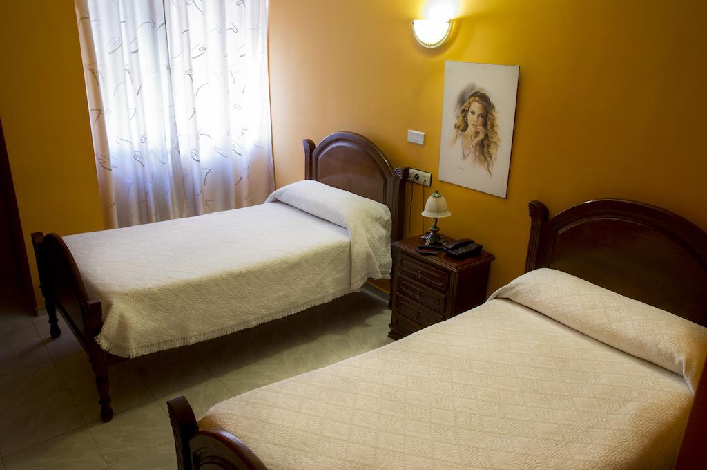 Hostal Algodon Palencia Exteriör bild